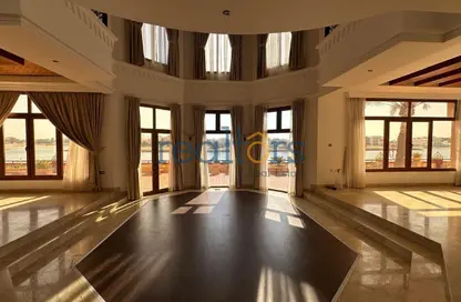 مجمع سكني - 5 غرف نوم - 7 حمامات للايجار في فلل واست باي لاغون - وست باي لاجون - بحيرة وست لاجون - الدوحة
