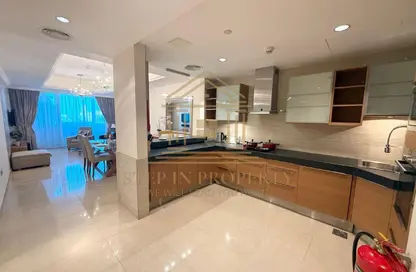 شقة - 2 غرف نوم - 3 حمامات للايجار في فيفا سنترال - فيفا بحرية - جزيرة اللؤلؤة - الدوحة