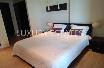 Apartment - 2 Bedrooms - 3 Bathrooms for rent in Tower 7 (Ferrari Tower) - Porto Arabia - The Pearl Island - Doha