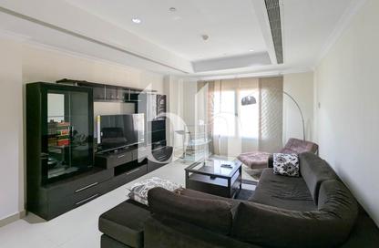 Apartment - 1 Bedroom - 2 Bathrooms for rent in West Porto Drive - Porto Arabia - The Pearl Island - Doha