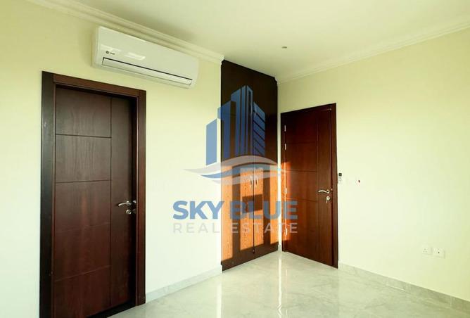 58521717 - Property Image 2