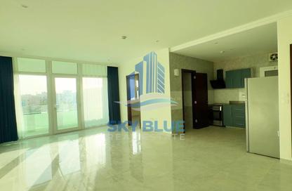 Apartment - 1 Bedroom - 2 Bathrooms for rent in Al Sadd Road - Al Sadd - Doha Apartment - 1 Bedroom - 2 Bathrooms for rent in Al Sadd Road - Al Sadd - Doha