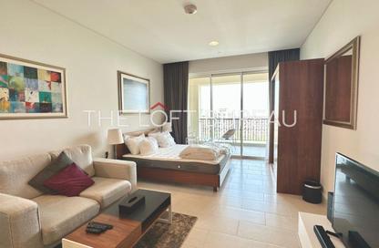 Apartment - Studio - 1 Bathroom for rent in Viva Central - Viva Bahriyah - The Pearl Island - Doha