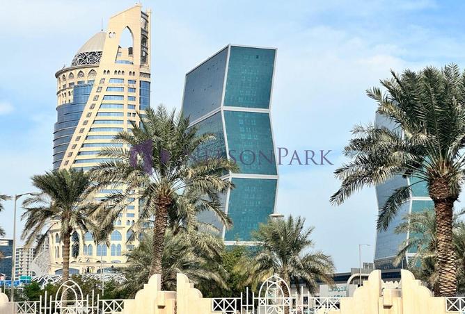 1003352 - Property Image 3