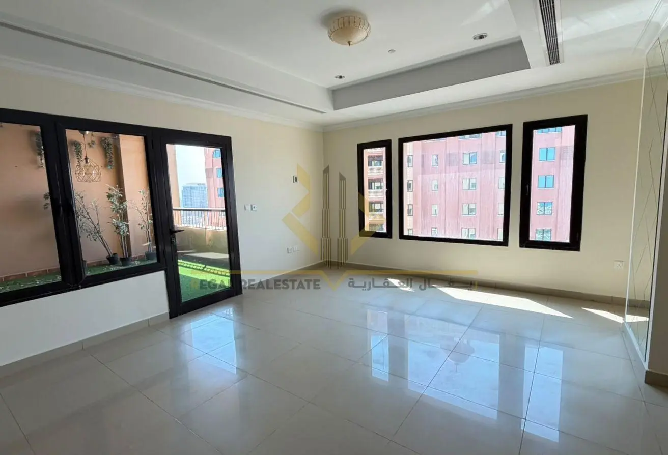 62184712 - Property Main Image