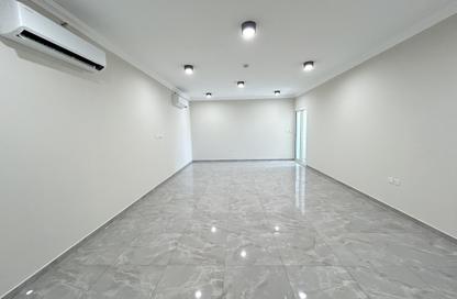 Apartment - 2 Bedrooms - 3 Bathrooms for rent in Musheireb Apartments - Musheireb - Doha Apartment - 2 Bedrooms - 3 Bathrooms for rent in Musheireb Apartments - Musheireb - Doha