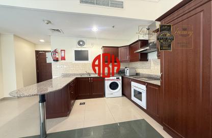 Apartment - 1 Bedroom - 2 Bathrooms for rent in Musheireb Apartments - Musheireb - Doha
