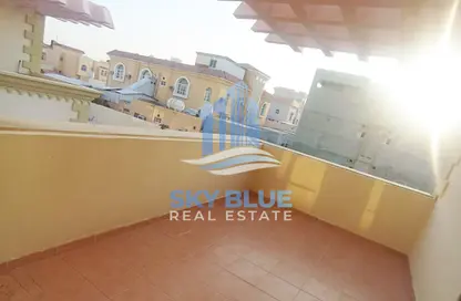 Apartment - 2 Bedrooms - 1 Bathroom for rent in Al Duhail - Al Duhail - Doha