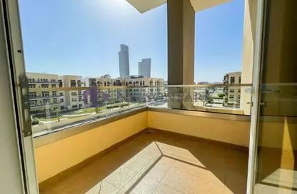 Apartment - 2 Bedrooms - 2 Bathrooms for sale in Dara - Fox Hills - Lusail