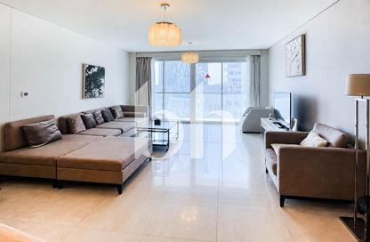 Apartment - 1 Bedroom - 2 Bathrooms for sale in Lusail Residence - Marina District - Lusail