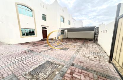 Villa - 6 Bedrooms - 4 Bathrooms for rent in Souk Al gharaffa - Al Gharrafa - Doha