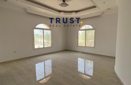 Villa - 7+ Bedrooms - 7+ Bathrooms for rent in Al Dafna - Al Dafna - Doha