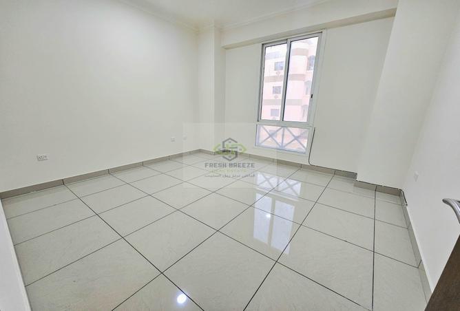 56618145 - Property Image 3