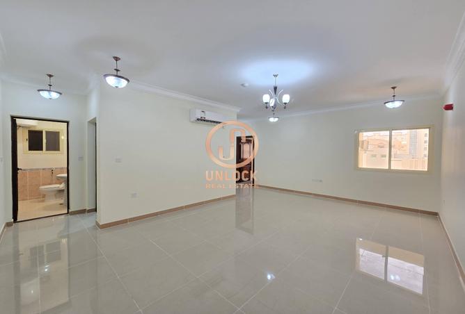 60225417 - Property Image 2