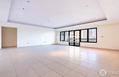 Apartment - 3 Bedrooms - 4 Bathrooms for sale in East Porto Drive - Porto Arabia - The Pearl Island - Doha