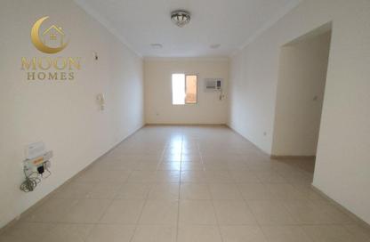 Apartment - 2 - 2 for rent in Muntazah 7 - Al Muntazah - Doha