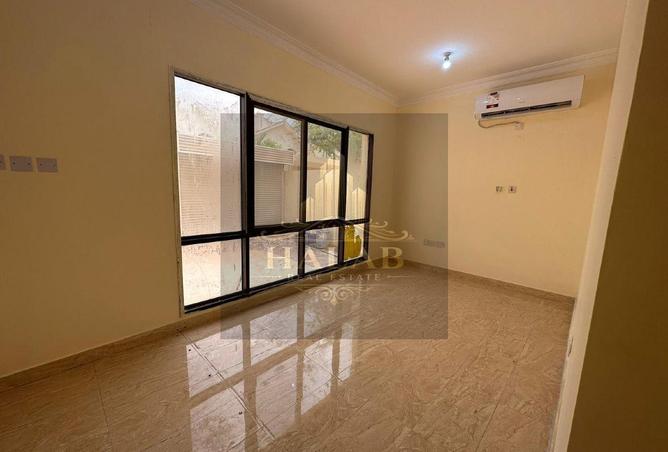 54889034 - Property Image 2