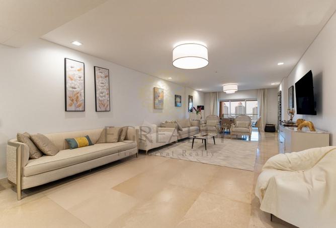 1012421 - Property Image 2