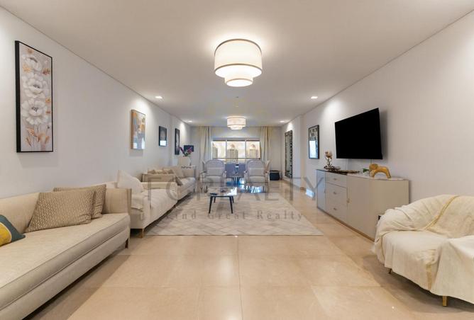 1012421 - Property Image 3