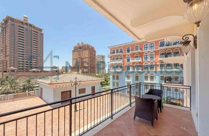 Apartment - 1 Bedroom - 2 Bathrooms for rent in Carnaval - Qanat Quartier - The Pearl Island - Doha