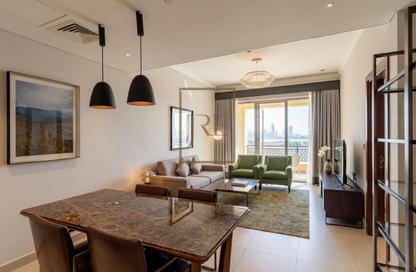 Hotel Apartments - 1 Bedroom - 2 Bathrooms for rent in Viva West - Viva Bahriyah - The Pearl Island - Doha