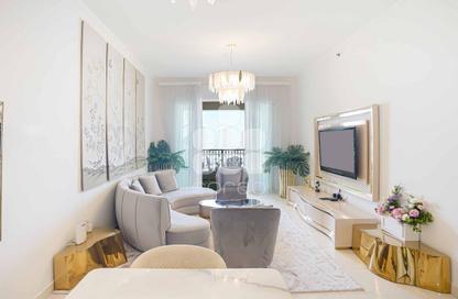 Apartment - 3 Bedrooms - 4 Bathrooms for rent in Tower 29 - Viva Bahriyah - The Pearl Island - Doha