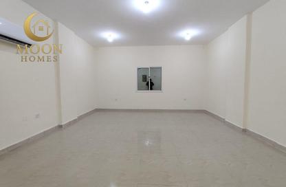Apartment - 3 Bedrooms - 3 Bathrooms for rent in Al Mansoura - Al Mansoura - Doha Apartment - 3 Bedrooms - 3 Bathrooms for rent in Al Mansoura - Al Mansoura - Doha