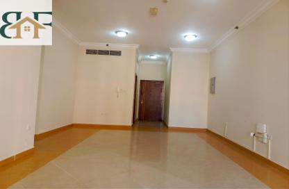 Apartment - 3 Bedrooms - 3 Bathrooms for rent in Al Mansoura - Al Mansoura - Doha