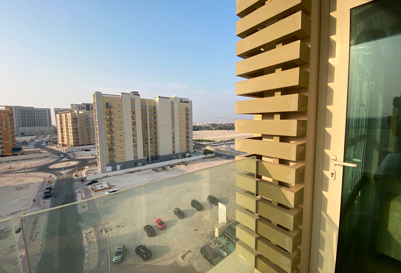 Modern Furnished 1BHK | Lusail | Open Kitchen thumbnail 10