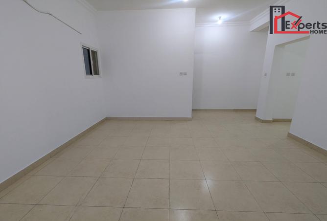 51572925 - Property Main Image