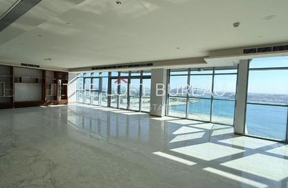 Apartment - 4 Bedrooms - 5 Bathrooms for sale in Seef Lusail Tower 1 - Seef Lusail - Lusail City - Lusail