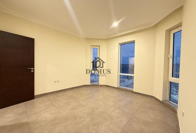 57087189 - Property Image 2