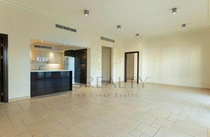 Apartment - 2 Bedrooms - 3 Bathrooms for sale in Carnaval - Qanat Quartier - The Pearl Island - Doha Apartment - 2 Bedrooms - 3 Bathrooms for sale in Carnaval - Qanat Quartier - The Pearl Island - Doha