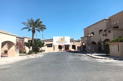 مجمع سكني - 3 غرف نوم - 3 حمامات للايجار في الوعب - الدوحة