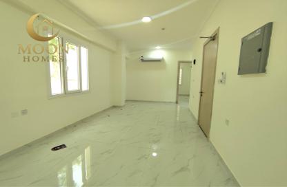 Apartment - 2 Bedrooms - 2 Bathrooms for rent in Old Airport Road - Old Airport Road - Doha