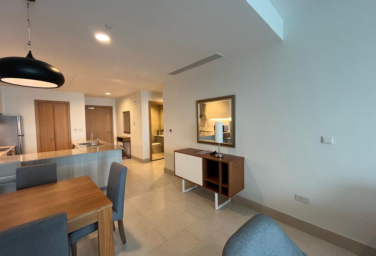 Sea View Living | Chic 1-Bedroom + Home Office |FF