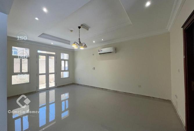 53284405 - Property Image 2