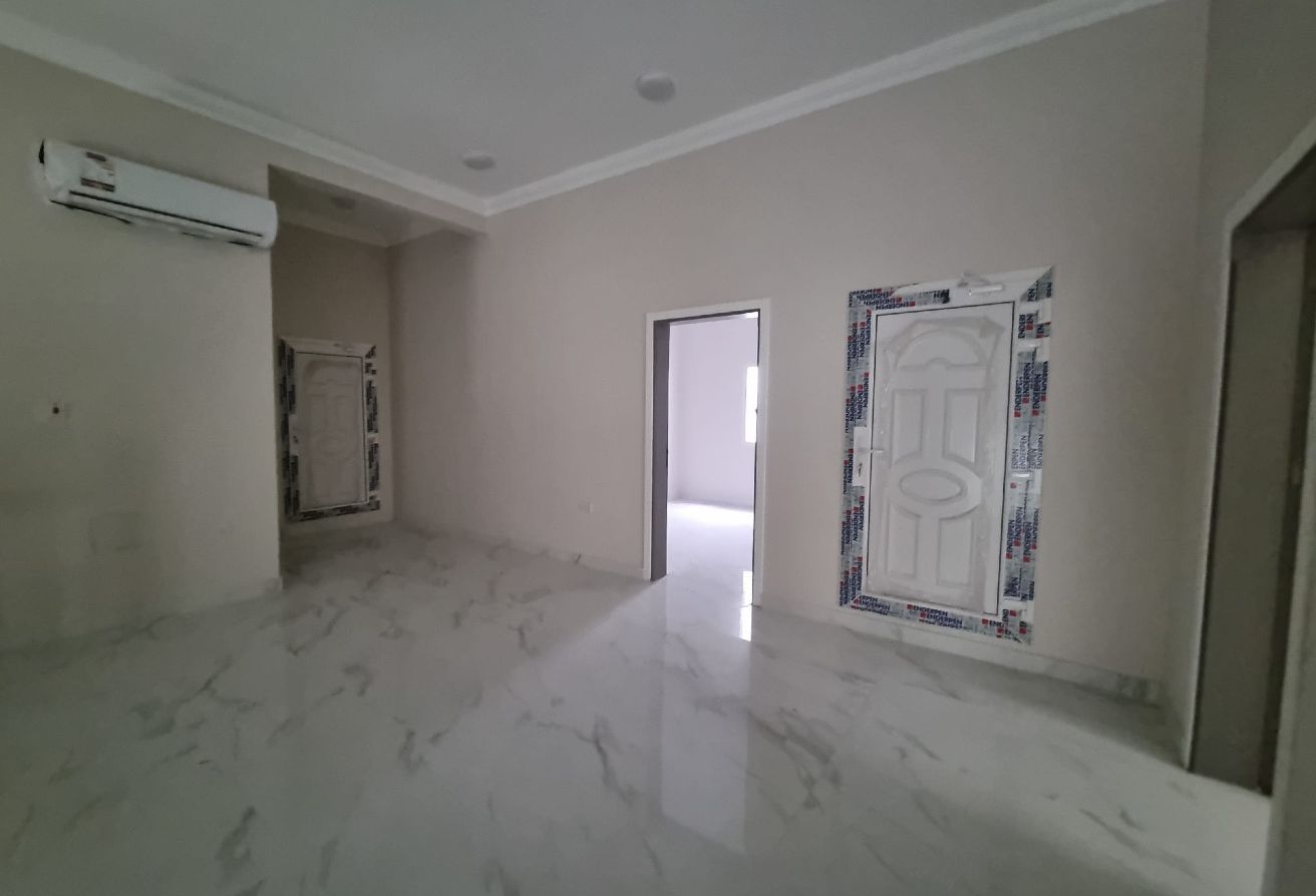 2 Rented Villas for Sale | QAR 5.2M Negotiable thumbnail 7