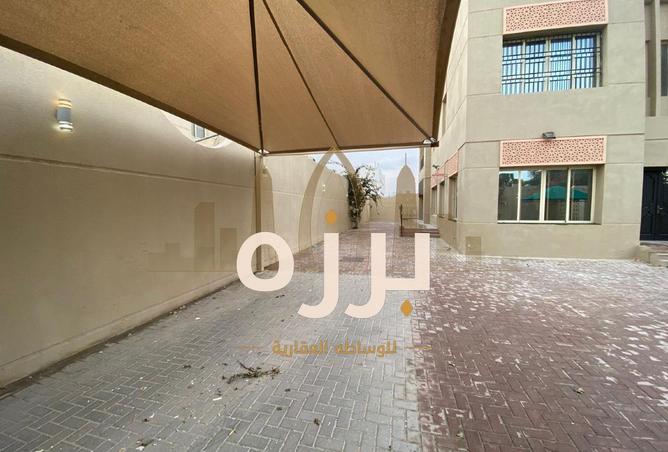 58414715 - Property Image 3
