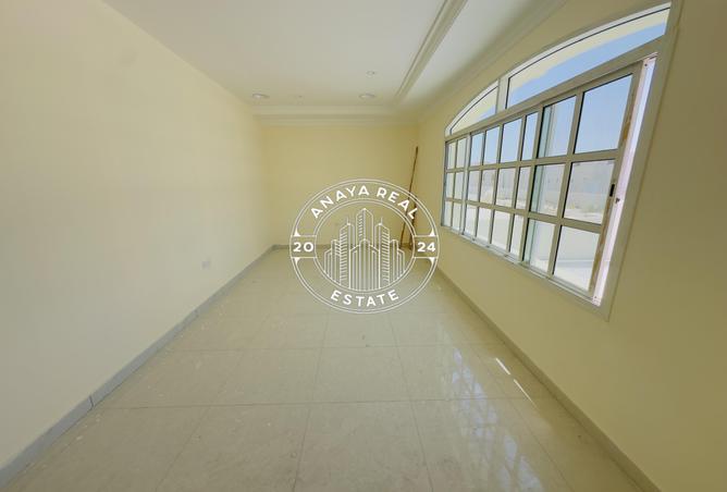 57460683 - Property Image 2