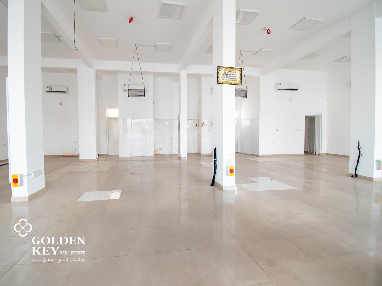 Exclusive Shop for Rent | 200 SQM | Prime Location