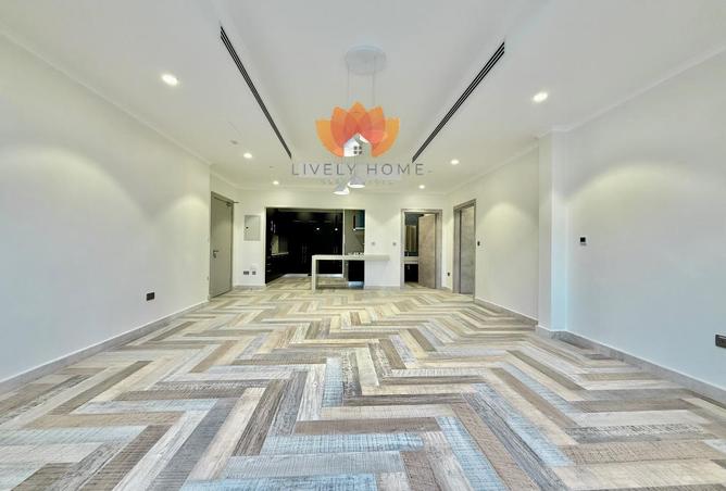 53618023 - Property Image 2