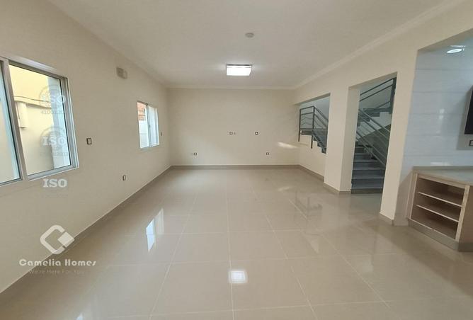 54101407 - Property Image 3