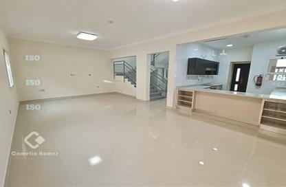 Villa - 4 Bedrooms - 4 Bathrooms for rent in New Salata - Salata - Doha
