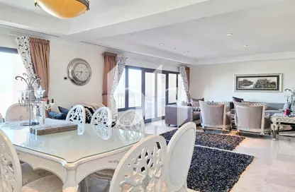 Apartment - 3 Bedrooms - 4 Bathrooms for rent in West Porto Drive - Porto Arabia - The Pearl Island - Doha