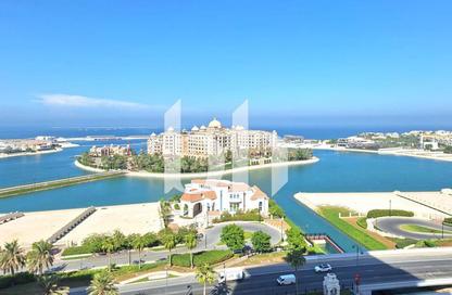 Apartment - 3 Bedrooms - 4 Bathrooms for rent in Porto Arabia - The Pearl Island - Doha Apartment - 3 Bedrooms - 4 Bathrooms for rent in Porto Arabia - The Pearl Island - Doha