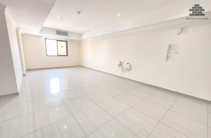 Apartment - 3 Bedrooms - 3 Bathrooms for rent in EB12 - Fereej Bin Mahmoud North - Fereej Bin Mahmoud - Doha