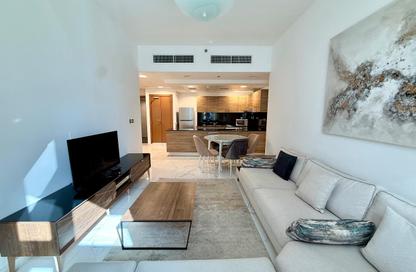 Apartment - 1 Bedroom - 2 Bathrooms for rent in West Bay Tower - West Bay - West Bay - Doha Apartment - 1 Bedroom - 2 Bathrooms for rent in West Bay Tower - West Bay - West Bay - Doha