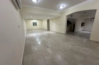 Villa - 5 Bedrooms - 4 Bathrooms for rent in Al Waab - Al Waab - Doha
