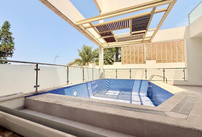 61333711 - Property Main Image